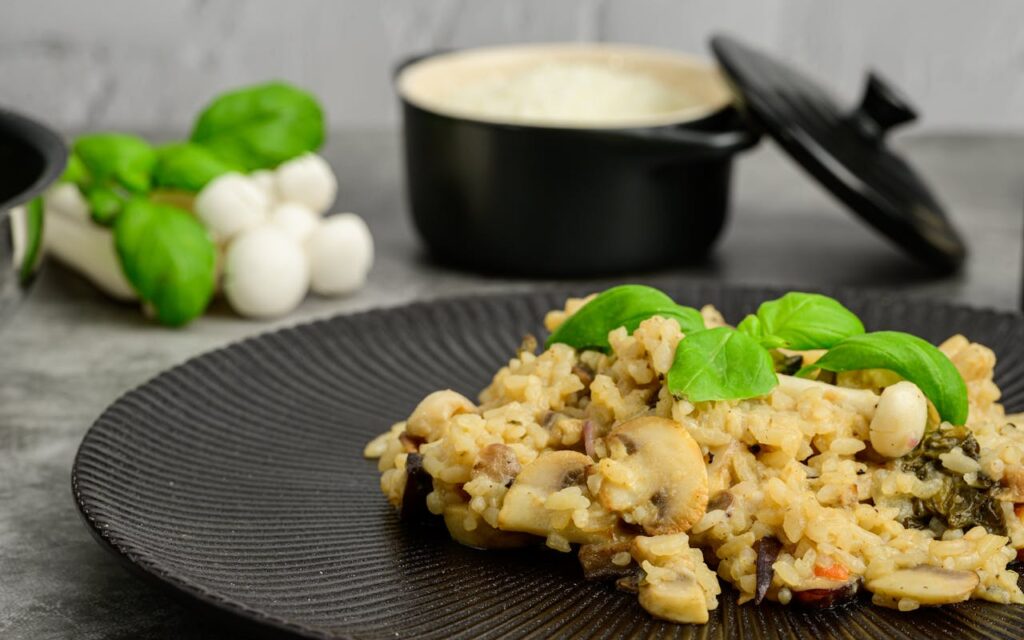 prato de risoto de cogumelos receitas de uma panela só